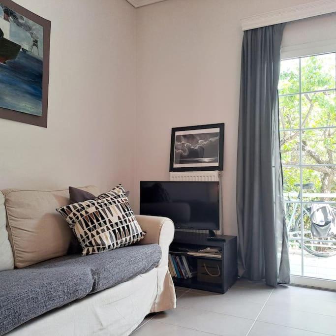 Apartament 20' From The Airport,20' From The Center Of Ateny Zewnętrze zdjęcie